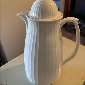 Elegant White  Pitcher Keeps  beverages warm or cold